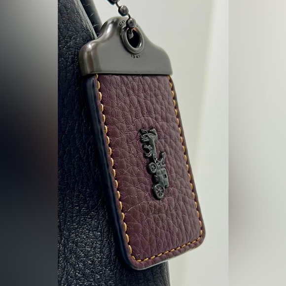 Coach 1941 Hobo Bandit 39 In Black Smooth Pebble Leather - Picture 6 of 13